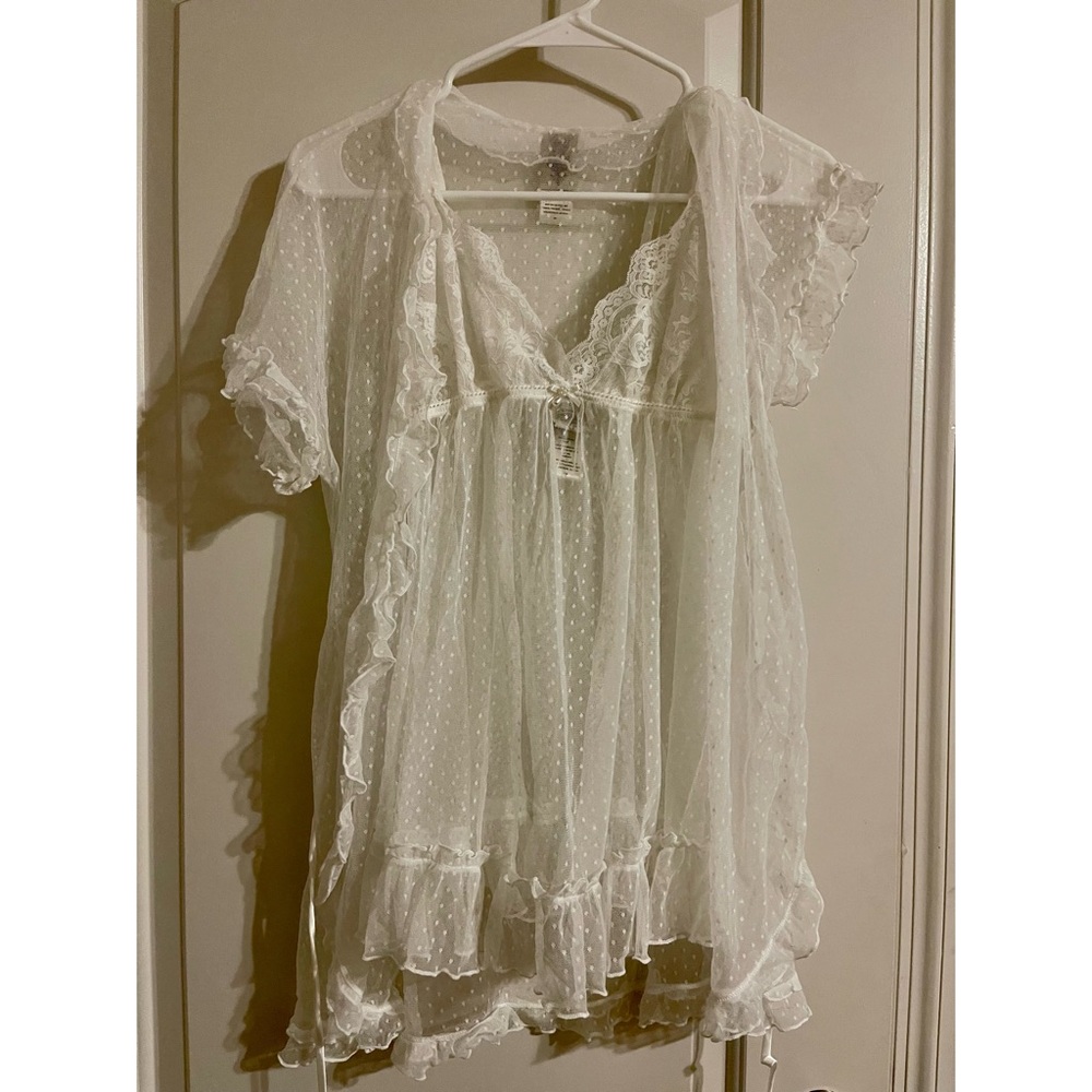 Four piece bridal lingerie set